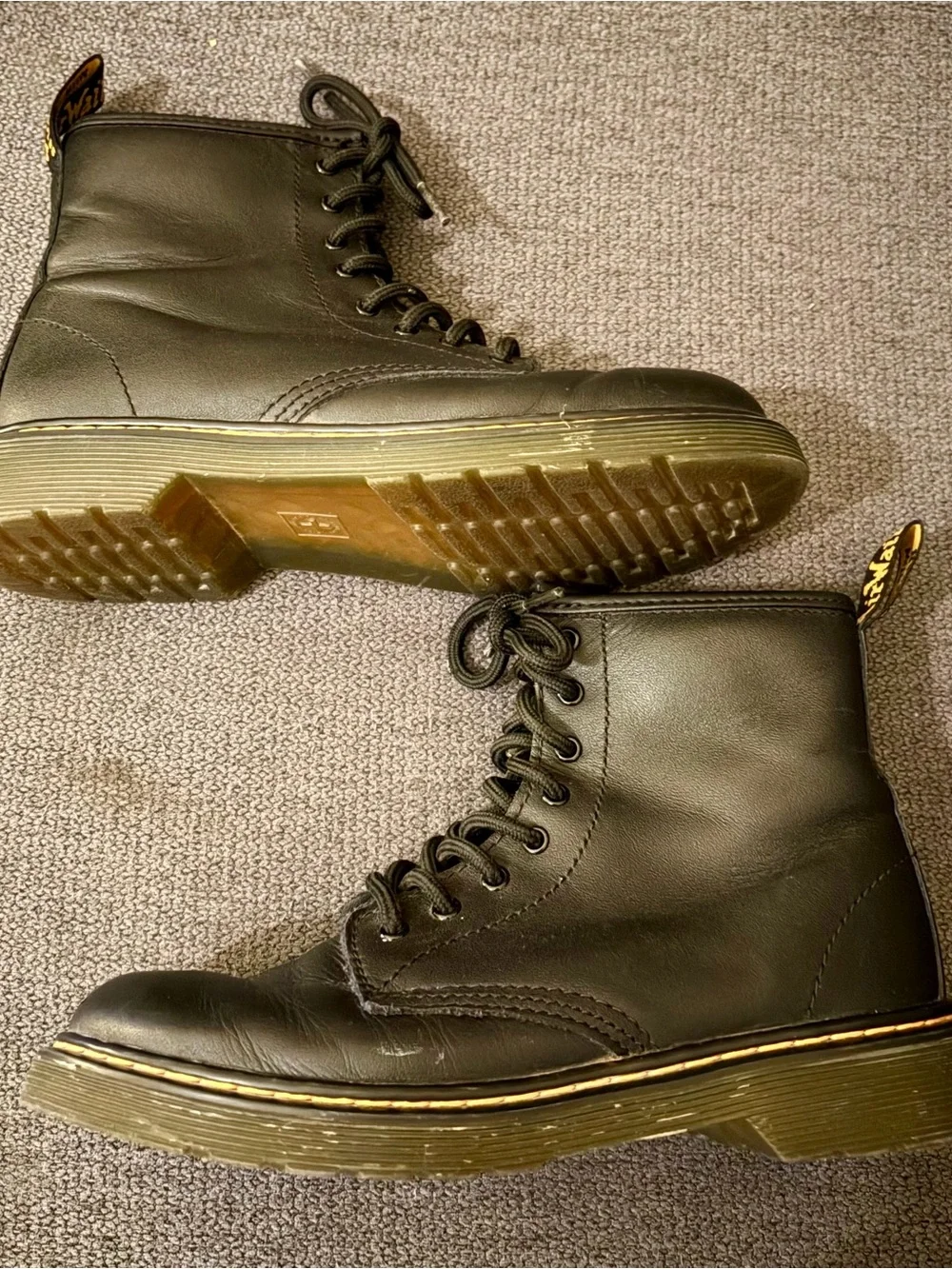 Dr. Martens classic kids